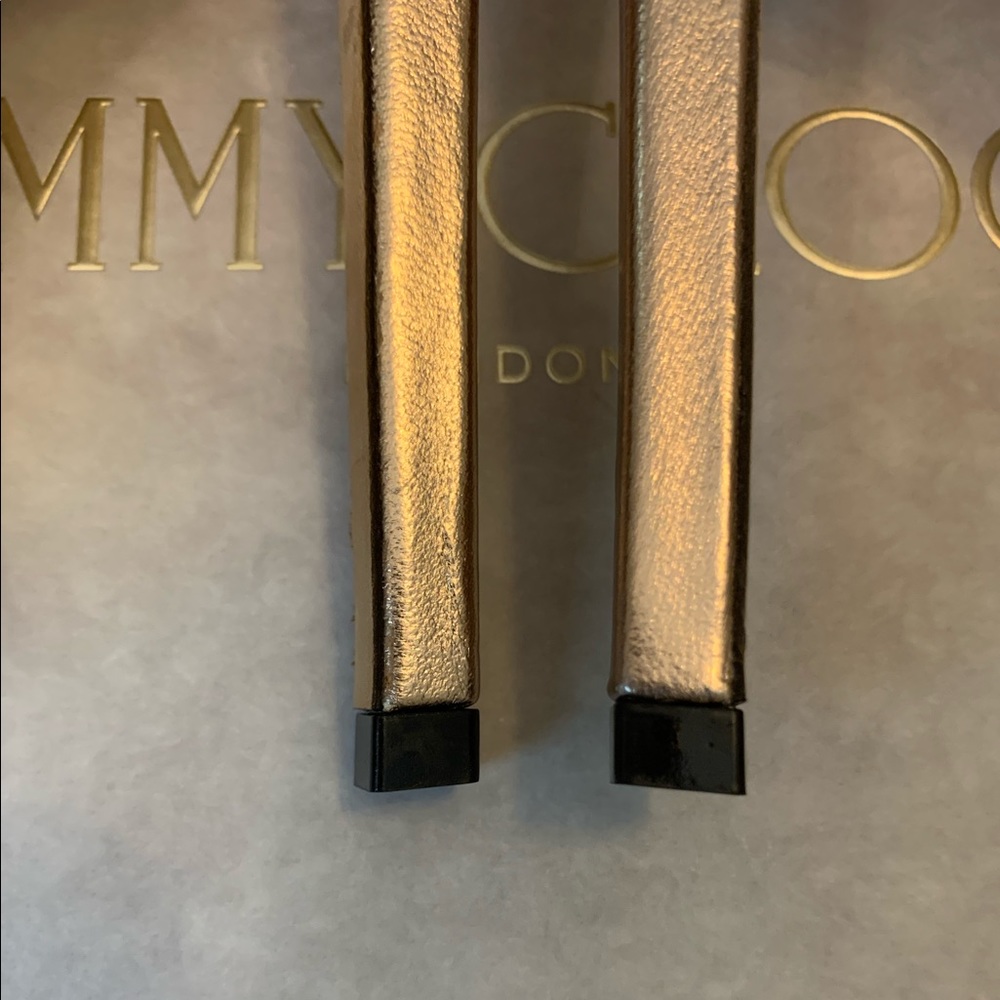 Like new Jimmy Choo Gold Heels - Picture 6 of 15